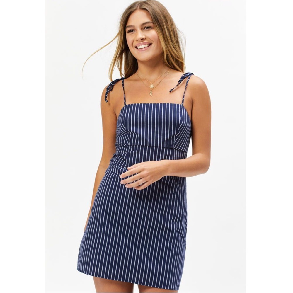 Pacsun Lottie Moss Tie Strap Shift Dress